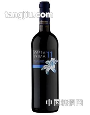 歌剧王丹魄半干红葡萄酒