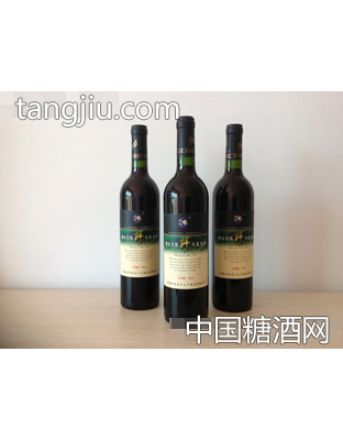 都市蓝莓酒