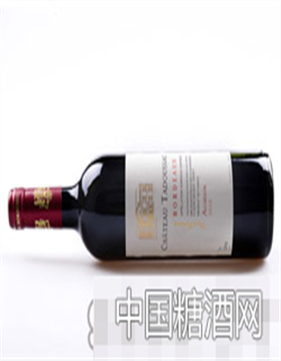 艾颂度萨克酒庄干红葡萄酒（横放）