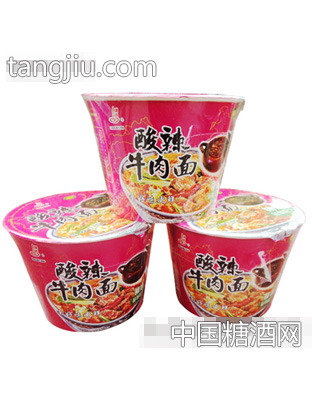 强筋酸辣牛肉面