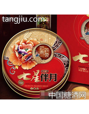云南映像七星伴月