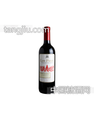 德威堡松树红葡萄酒
