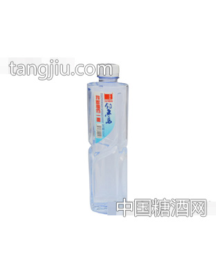 钓鱼岛高瓶水560ml