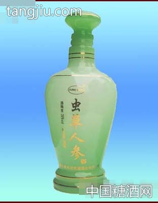 虫草松茸人参酒