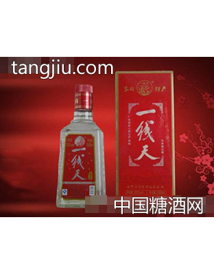 500ml一线天盒装酒
