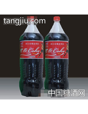 2L贵海泉可乐味碳酸饮料