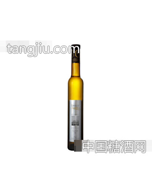 卡罗琳雷司令晚收葡萄酒