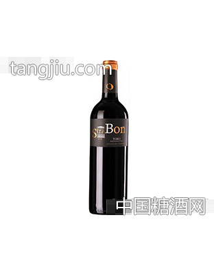 斯特拉波金装红葡萄酒