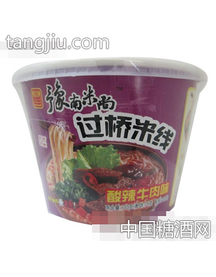 过桥米线桶装酸辣牛肉味