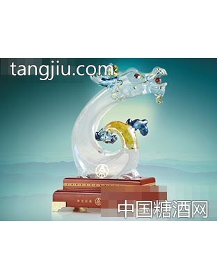 龙赐吉祥酒出海龙