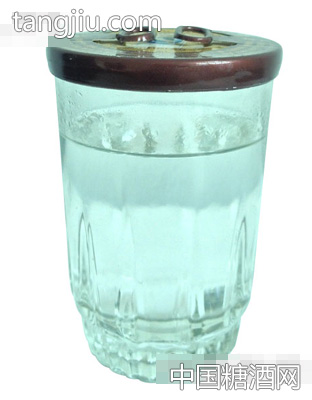 特制口杯浓香型白酒