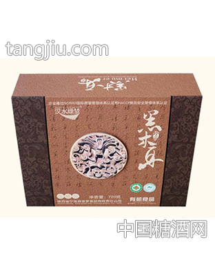 巨鹰汉水绿梦黑木耳