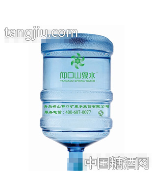 5加仑矿泉水