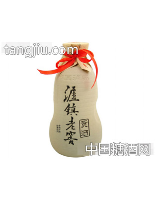 500ml泸镇老窖贡酒