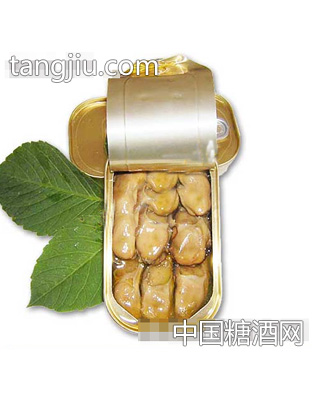 烟熏牡蛎罐头