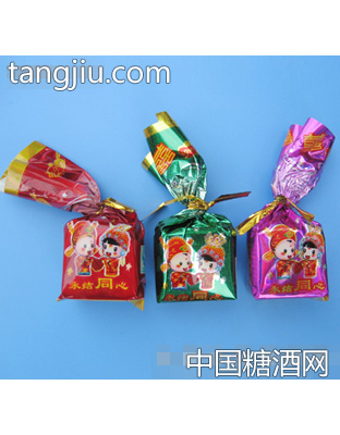 单扭永结同心软糖