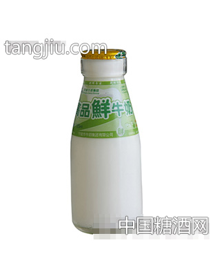 高品鲜牛奶瓶装