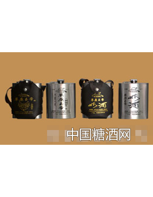 248皮套奶酒白酒钢壶