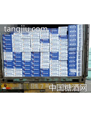南海啤酒装车现场图