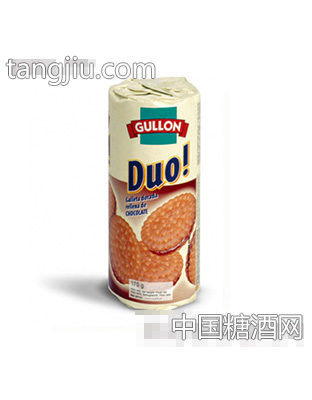 谷优巧克力夹心饼干