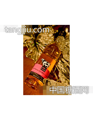 牧牛栏桃红葡萄酒