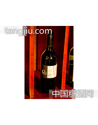 希托普斯色拉子干红葡萄酒