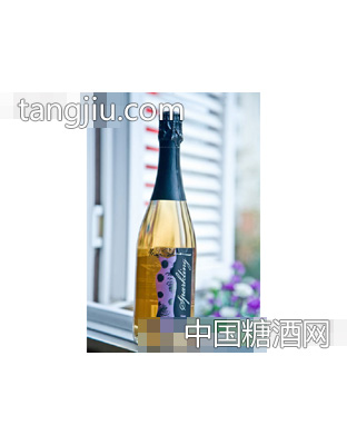 夏文山庄橘色鲑鱼起泡葡萄酒