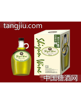 狮尊雷司令干白葡萄酒白标