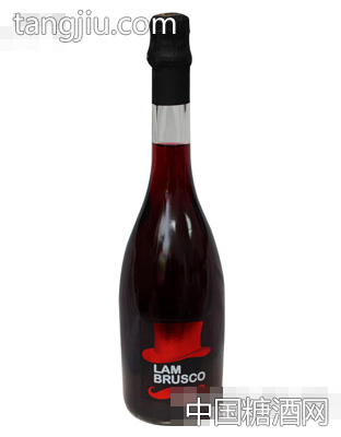 LAM布鲁斯科红甜型葡萄酒（魔帽）