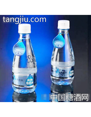 苏益仕苏打水