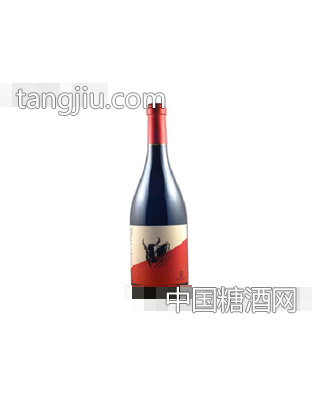 法国雄牛红葡萄酒