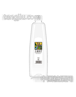 天地精华天然矿泉水1.55L