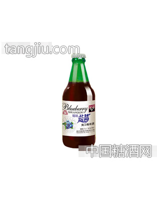 精制蓝莓爽口葡萄酒