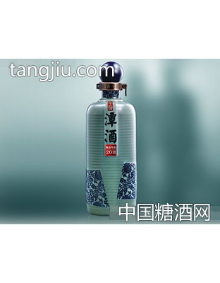 年份潭酒