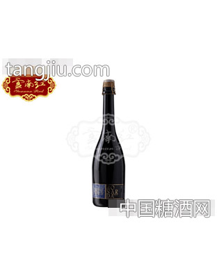 伯纳达红葡萄酒