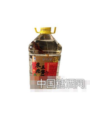 雪山百草东北三宝酒