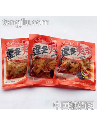 逗实惠逗是爽滑香辣味金针菇散装称重