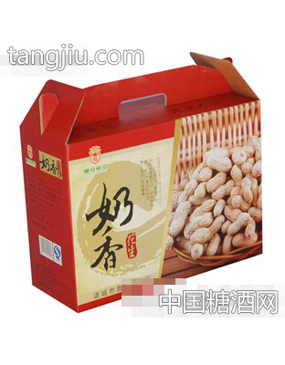 鲁冠奶香花生2kg礼品装