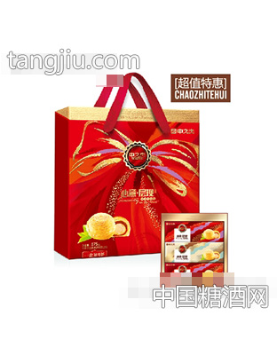 中之杰心意层现月饼