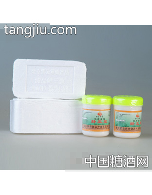 紫云英优质蜂王浆（春浆）