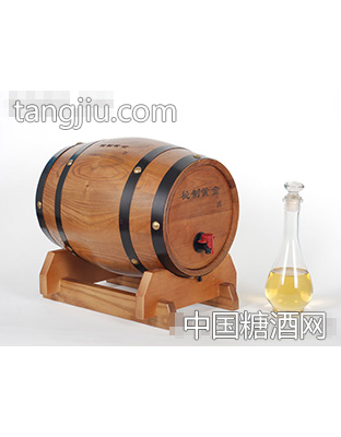 黄金高端养生营养酒 有色白酒