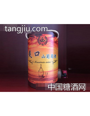 红高梁桶装酒·爽口山葡萄酒