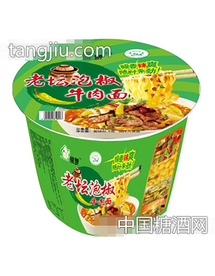 挑赞老坛泡椒牛肉面方便面桶面