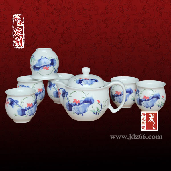 景德镇茶具 泡铁观音的景德镇茶具
