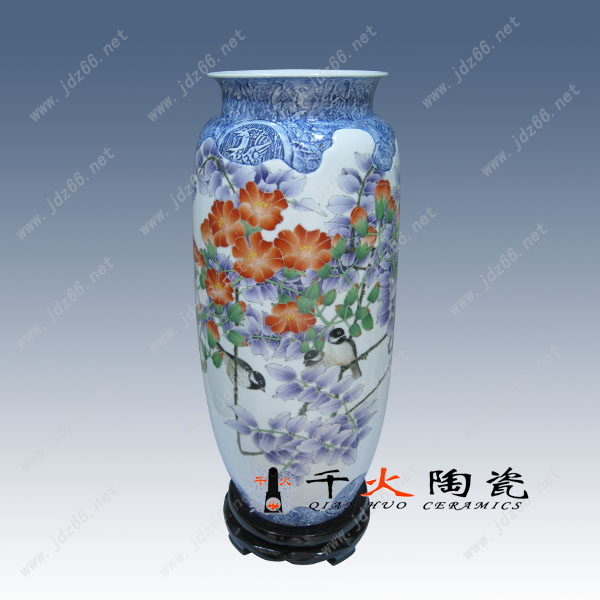 供应景德镇名人名作名家粉彩瓷瓶