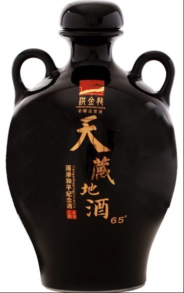 洪金龙天藏地酒台湾大麯高粱酒