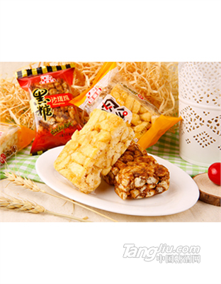 黑糖肉松沙琪玛