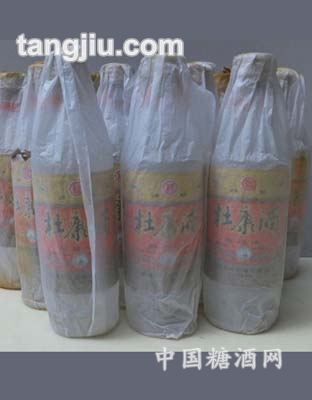 简装大曲酒