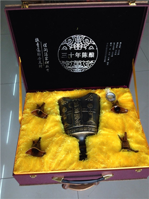 仿古钟瓶