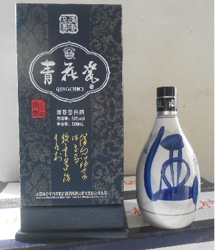 青花瓶三十年陈酿